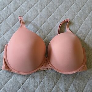 Victoria's Secret Wear Everywhere T-shirt Bra Size 36DD